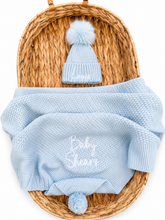 Load image into Gallery viewer, Hat and blanket set
