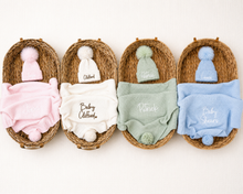 Load image into Gallery viewer, Hat and blanket set
